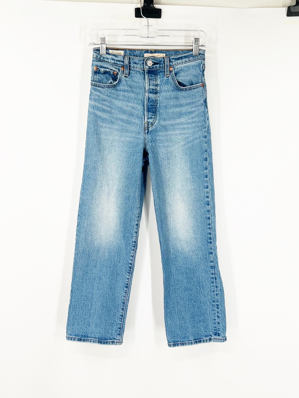 Levi’s Ribcage Straight Ankle Jeans Button Fly High Rise